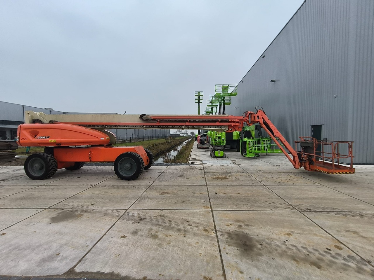 Sold - Telescopic Boom Lift - View 2